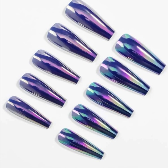 24pc Nail Set ❤️ - Picture 4 of 4